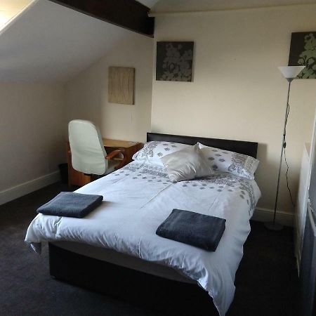 John St Town House - Self Catering - Guesthouse Style - Great Value Family And Double Rooms เวิร์คคิงตัน ภายนอก รูปภาพ